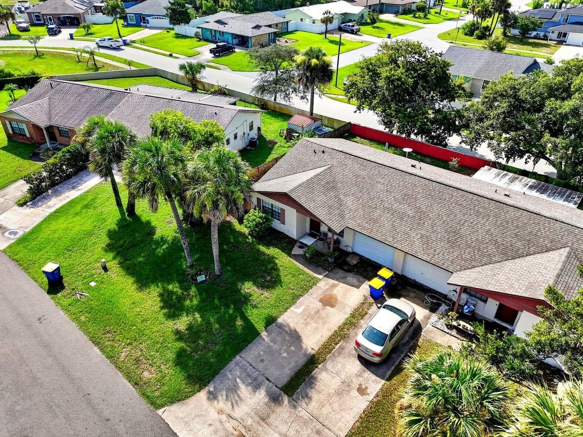 1004 EGRET COURT — photo 30 of 37