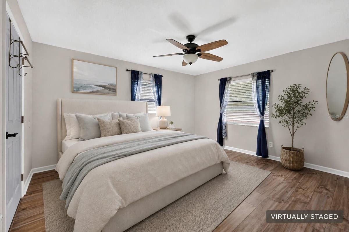 1004 EGRET COURT — photo 3 of 37