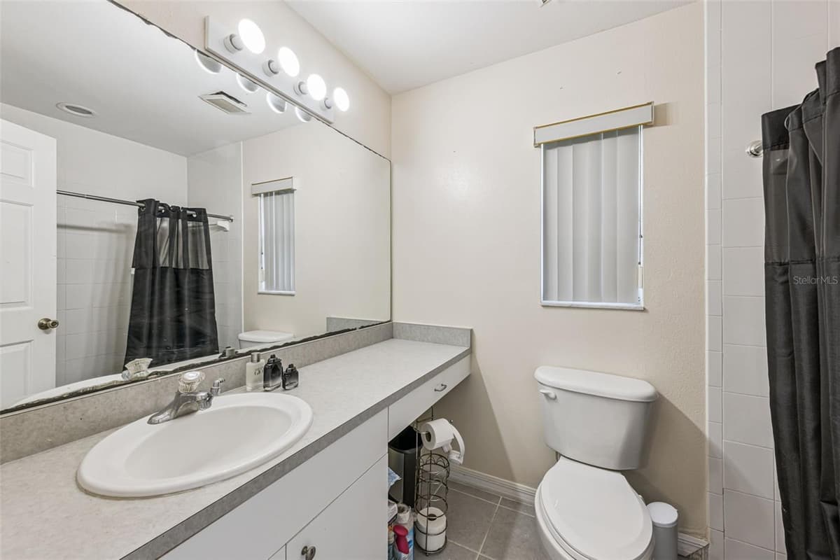 2270 CARSON LANE — photo 16 of 20