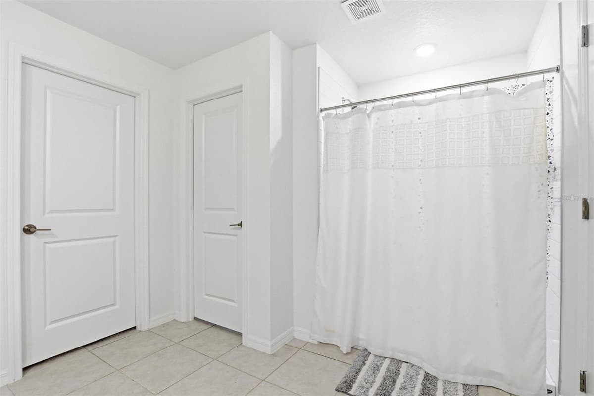 3607 NATURAL TRACE STREET — photo 28 of 48