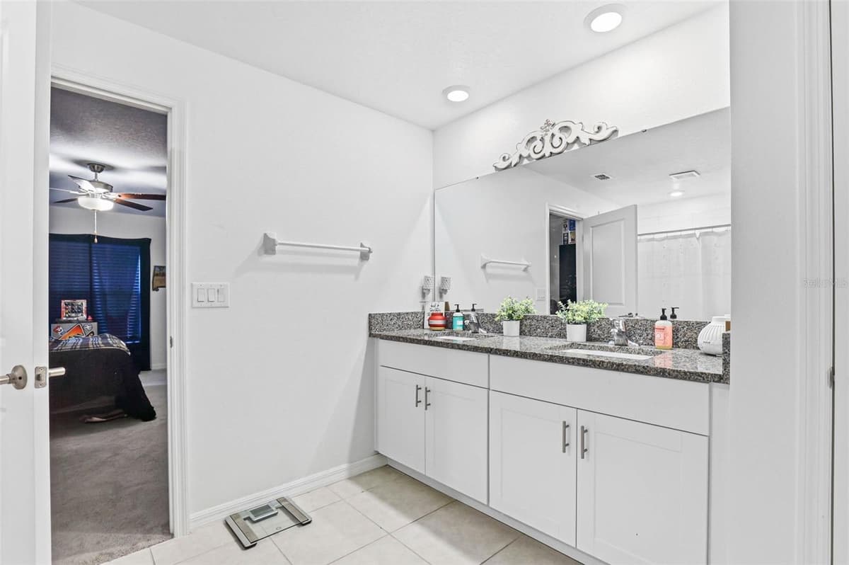 3607 NATURAL TRACE STREET — photo 26 of 48