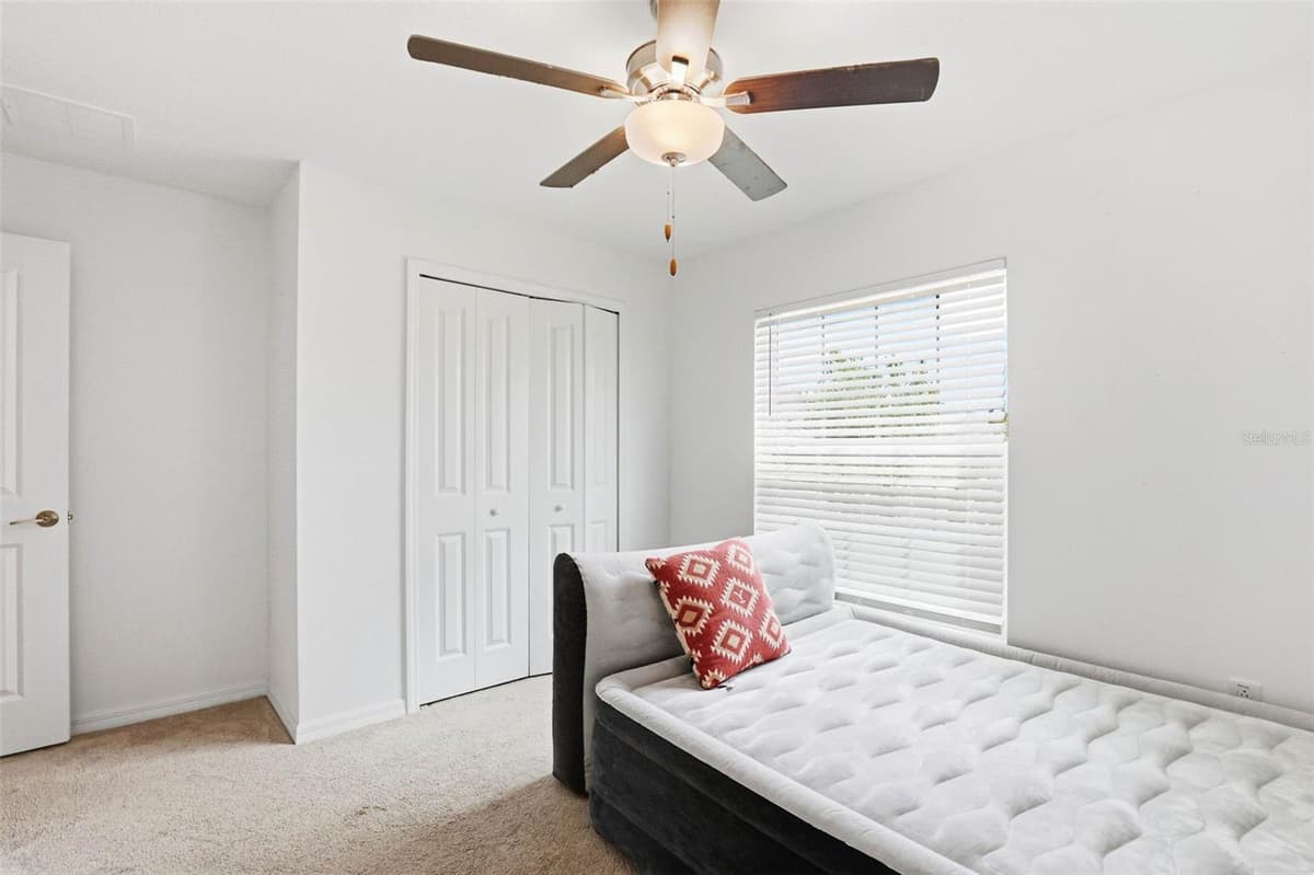 3607 NATURAL TRACE STREET — photo 16 of 48