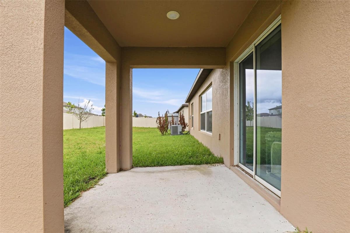 3607 NATURAL TRACE STREET — photo 36 of 48