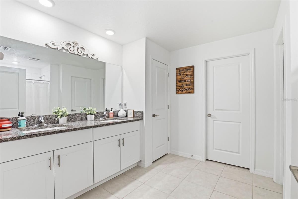 3607 NATURAL TRACE STREET — photo 24 of 48