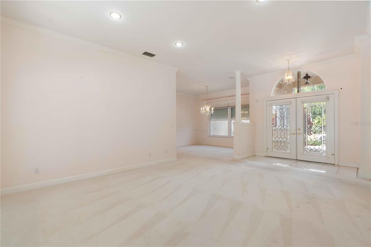 2122 PLATINUM DRIVE — photo 8 of 55