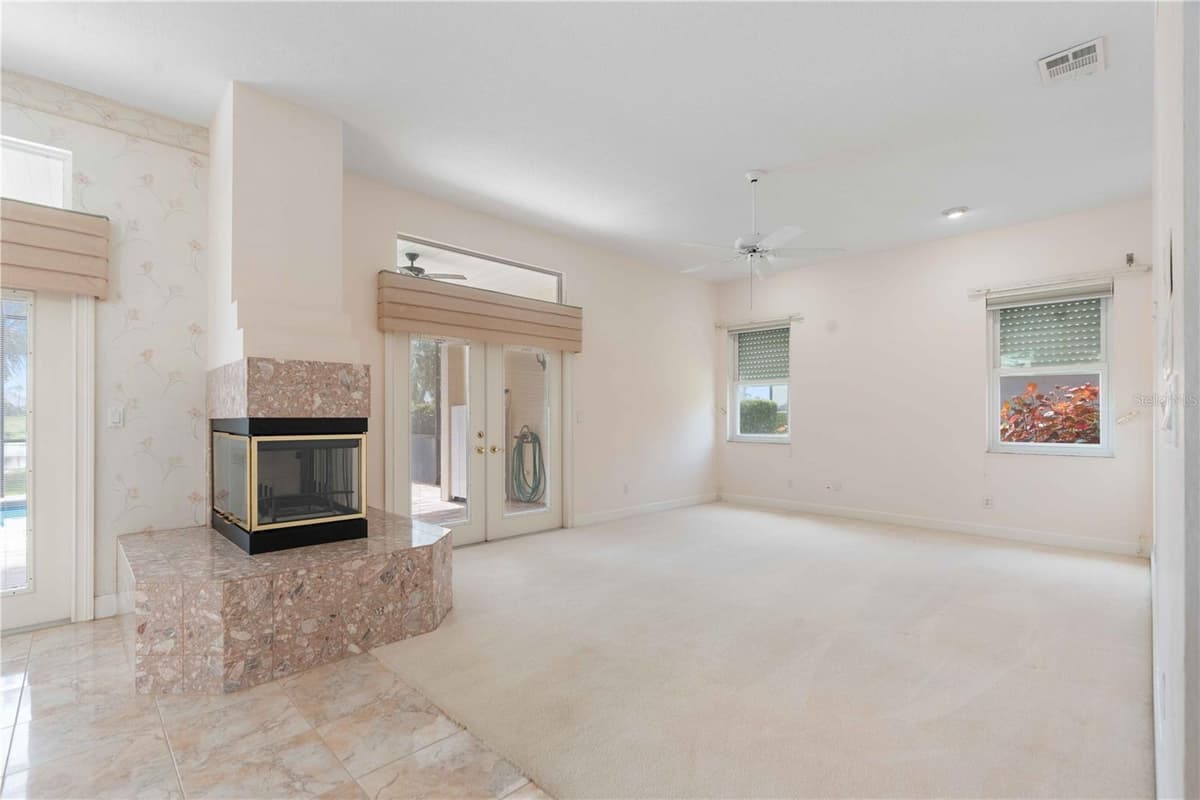 2122 PLATINUM DRIVE — photo 18 of 55