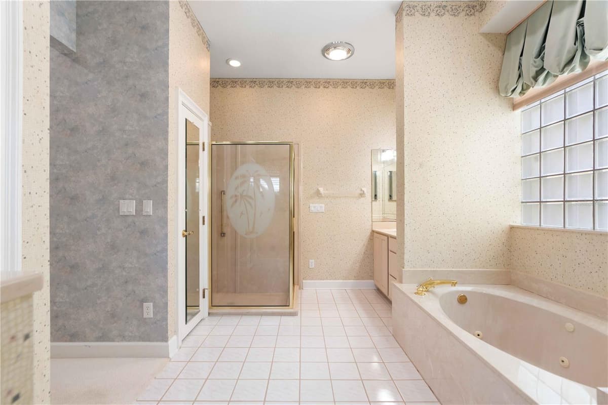 2122 PLATINUM DRIVE — photo 24 of 55