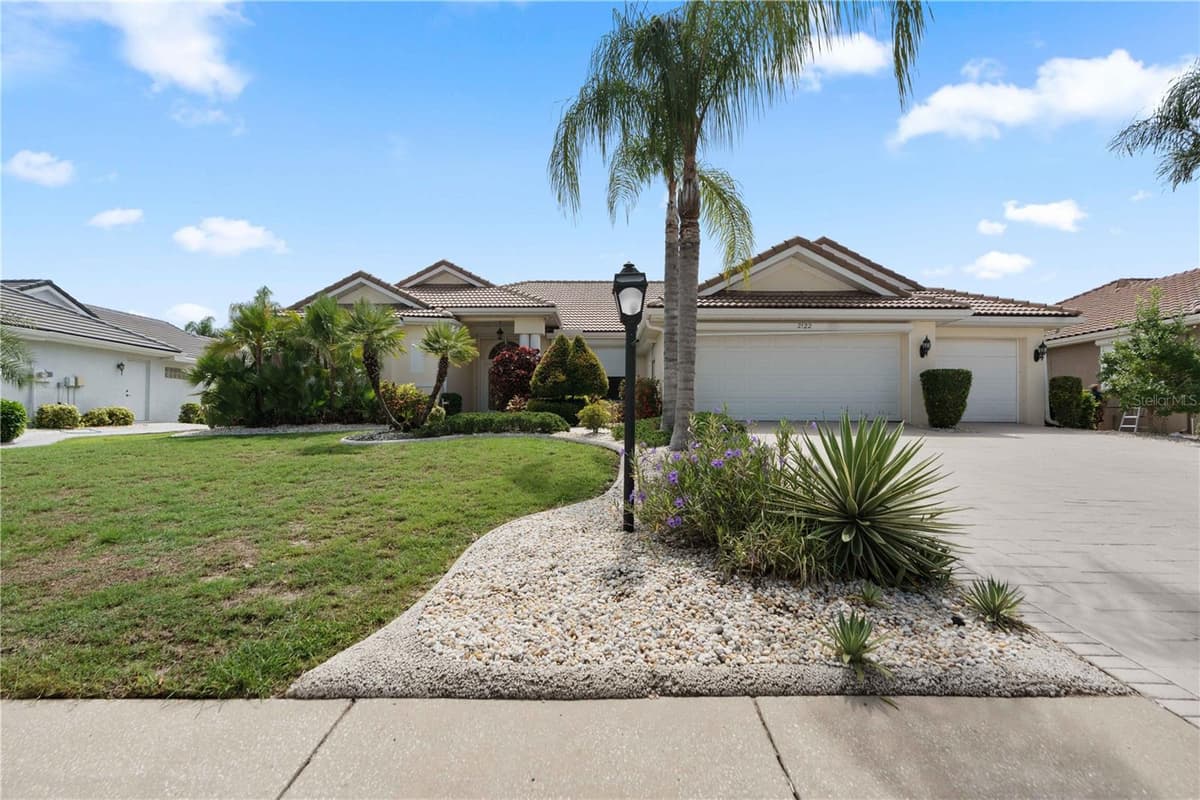 2122 PLATINUM DRIVE — photo 2 of 55