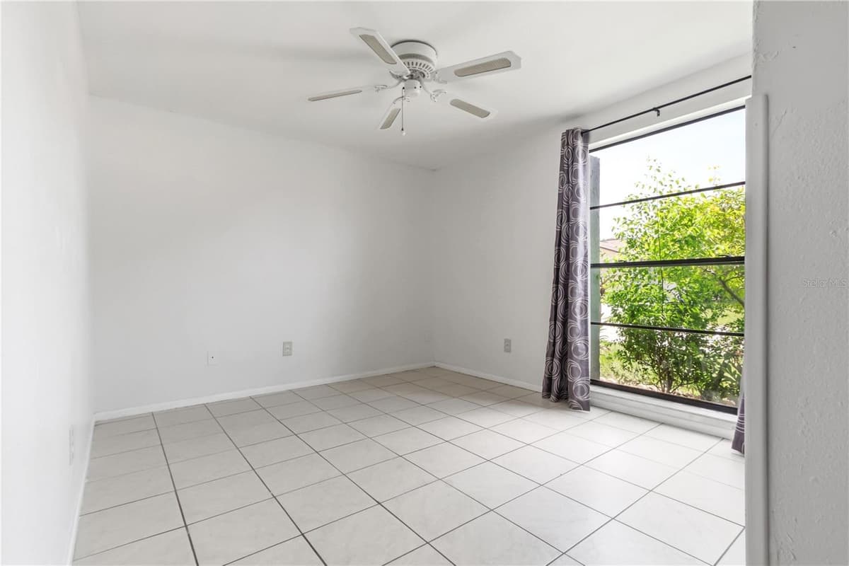 9704 SHALIMAR COURT — photo 32 of 42