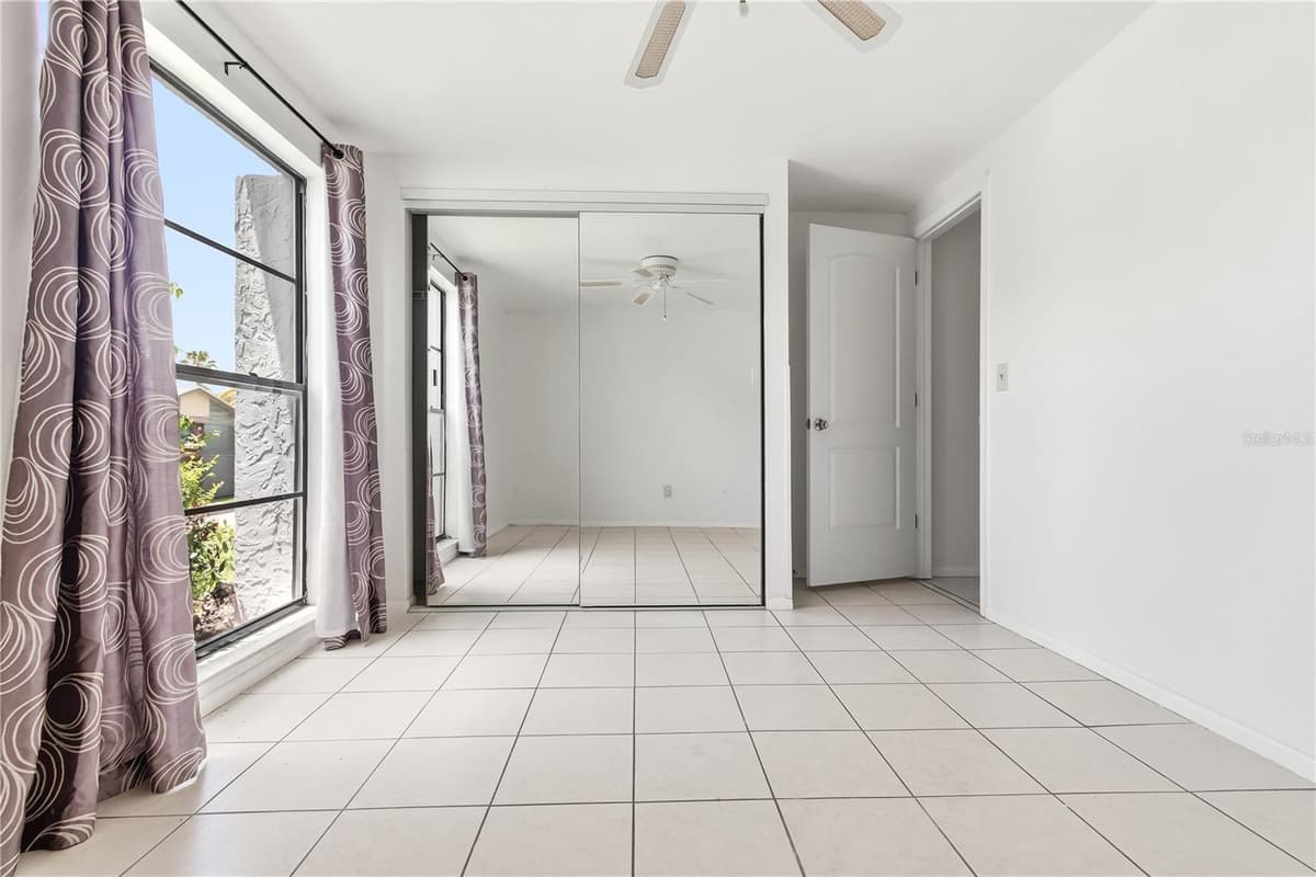 9704 SHALIMAR COURT — photo 34 of 42