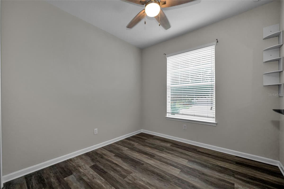 11823 BROOKSIDE DRIVE — photo 15 of 26
