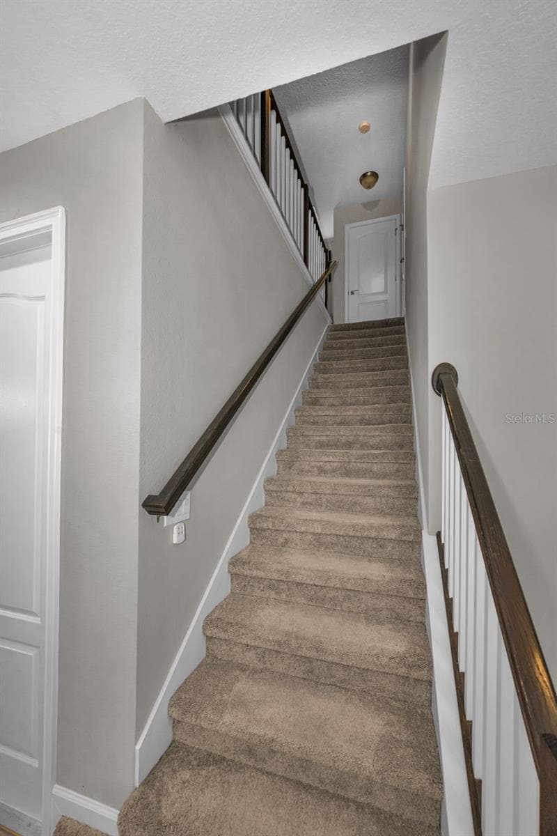 11823 BROOKSIDE DRIVE — photo 18 of 26