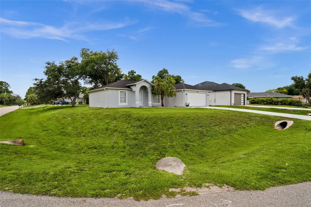 2217 PICKARD LANE — photo 30 of 34
