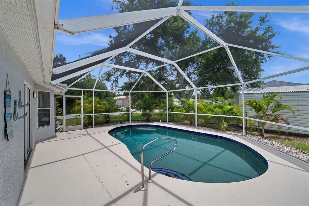 2217 PICKARD LANE — photo 8 of 34