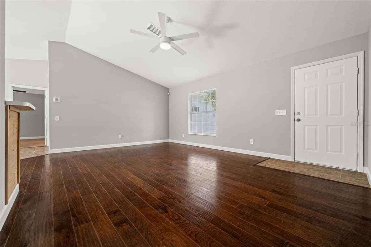 2217 PICKARD LANE — photo 10 of 34