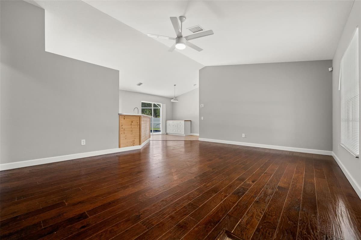 2217 PICKARD LANE — photo 9 of 34