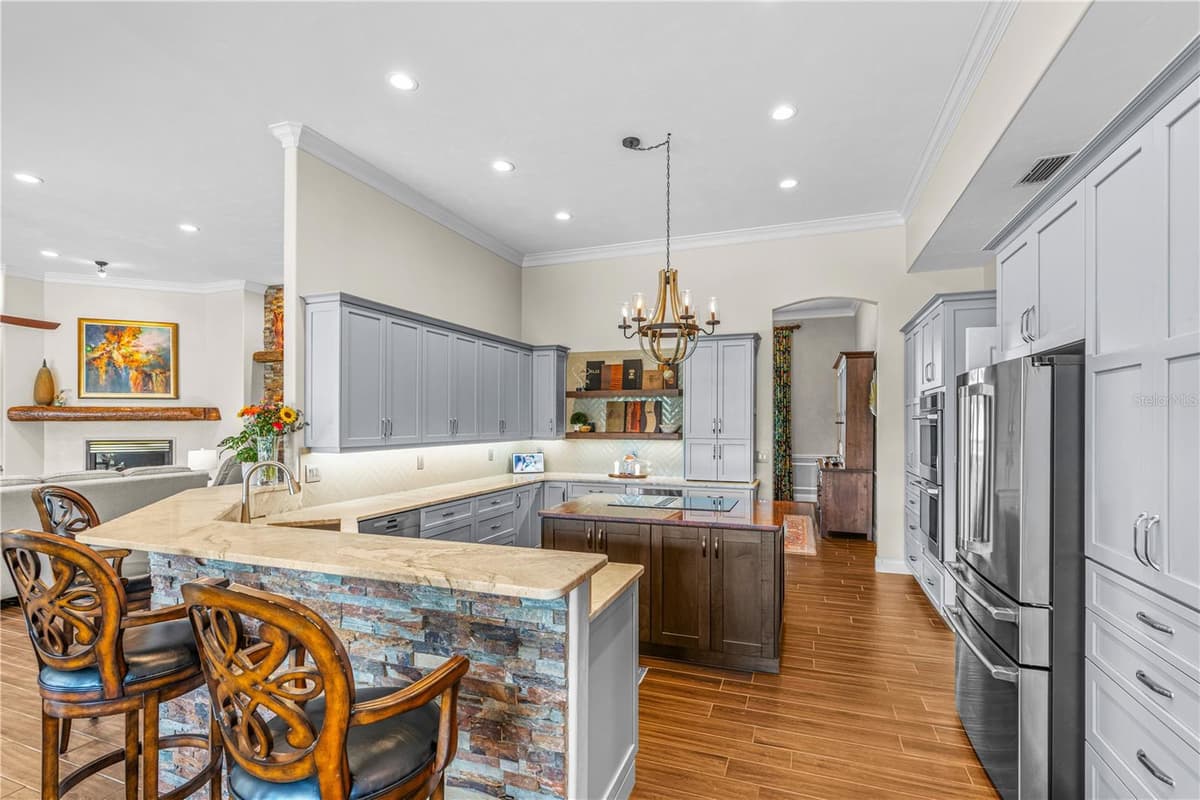 6067 SABAL CROSSING COURT — photo 10 of 81