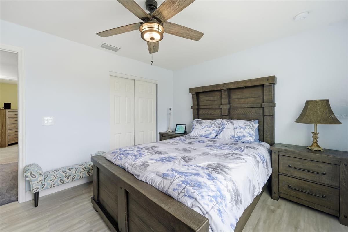 1383 JONQUIL TERRACE — photo 43 of 71