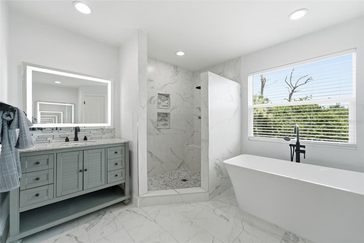 1383 JONQUIL TERRACE — photo 52 of 71