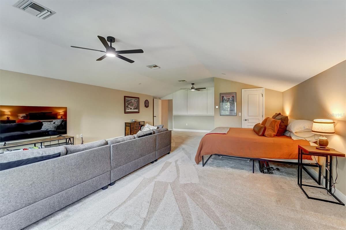 7136 DERWENT GLEN CIRCLE — photo 34 of 64
