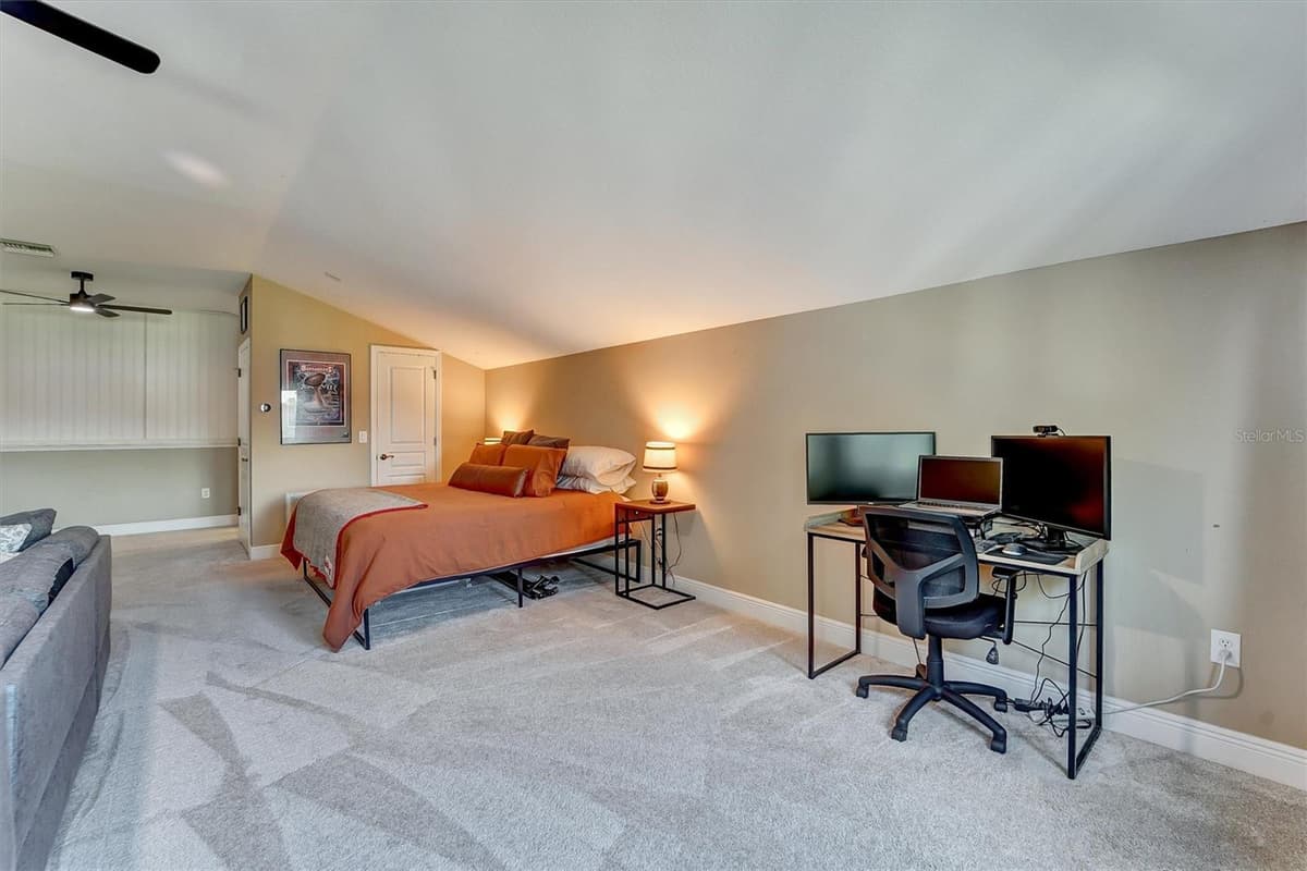 7136 DERWENT GLEN CIRCLE — photo 35 of 64