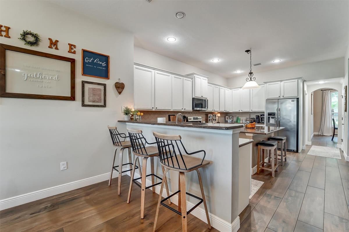 7136 DERWENT GLEN CIRCLE — photo 11 of 64