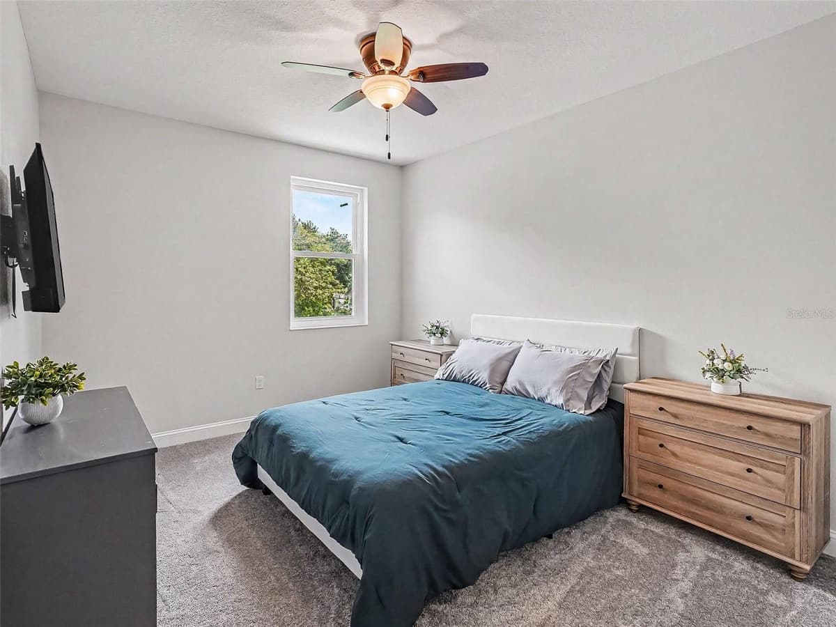 551 SKY TOP DRIVE — photo 25 of 42