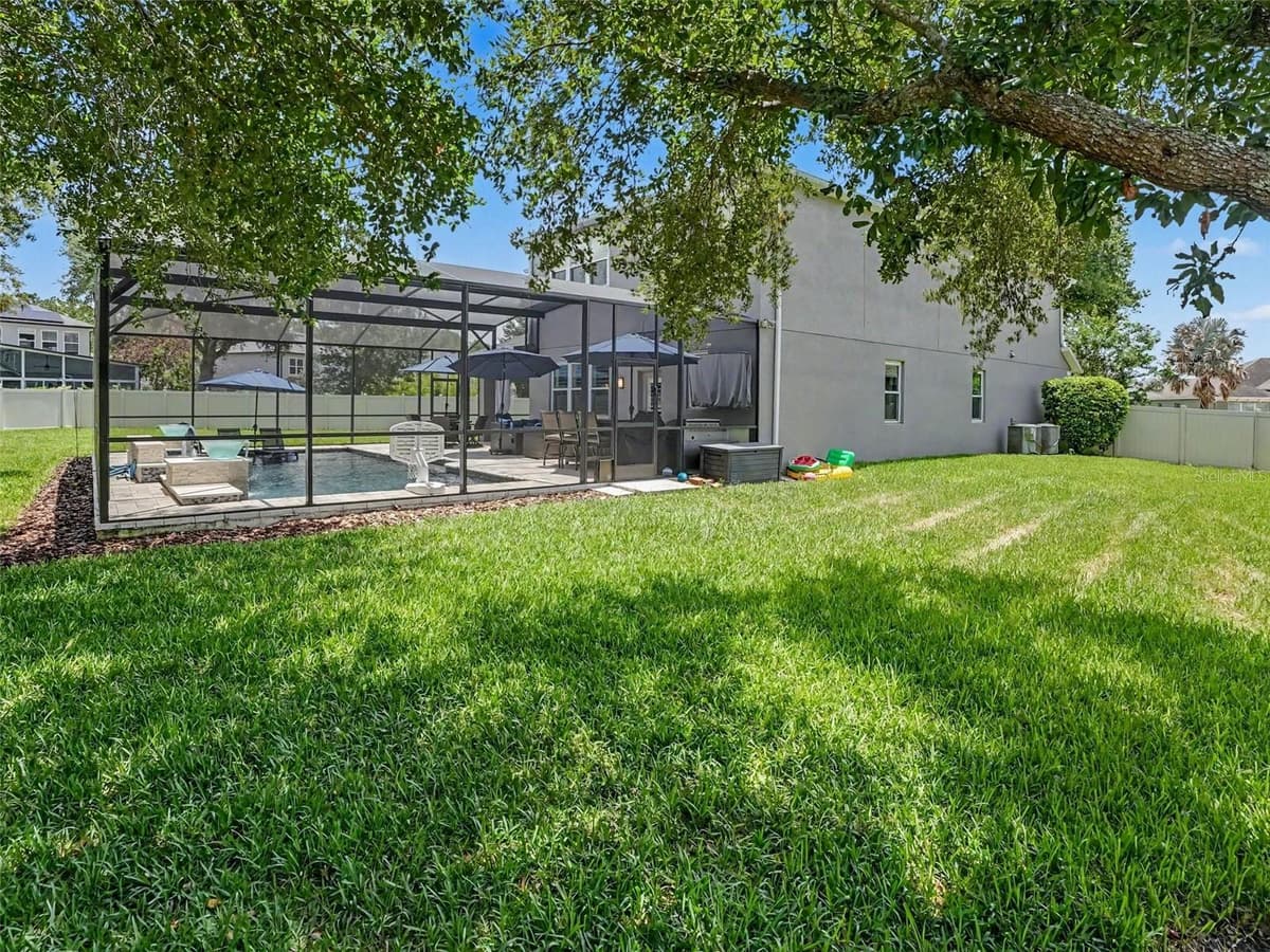 551 SKY TOP DRIVE — photo 35 of 42