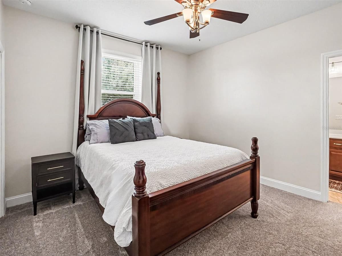 551 SKY TOP DRIVE — photo 21 of 42