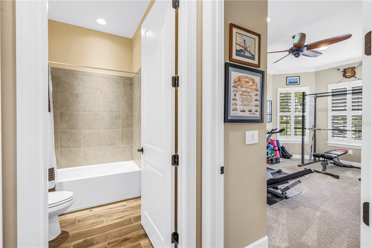 9912 BATCHELDER TERRACE — photo 27 of 60