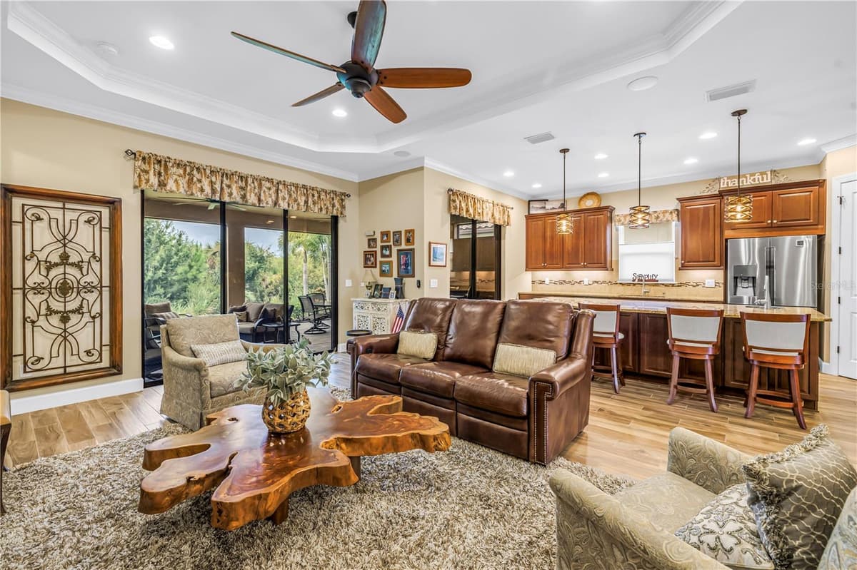 9912 BATCHELDER TERRACE — photo 14 of 60