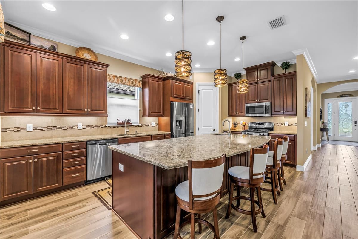 9912 BATCHELDER TERRACE — photo 13 of 60
