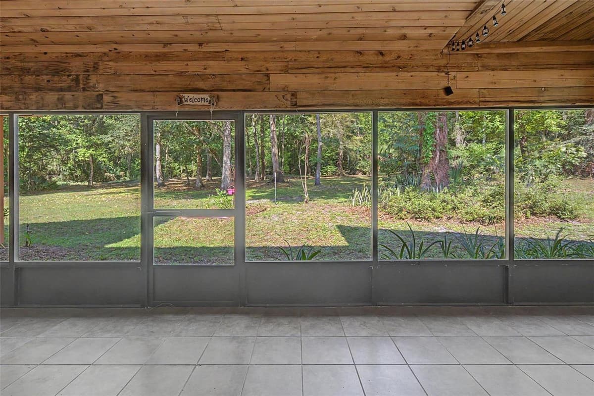 24075 WINDING CREEK DRIVE — photo 38 of 50