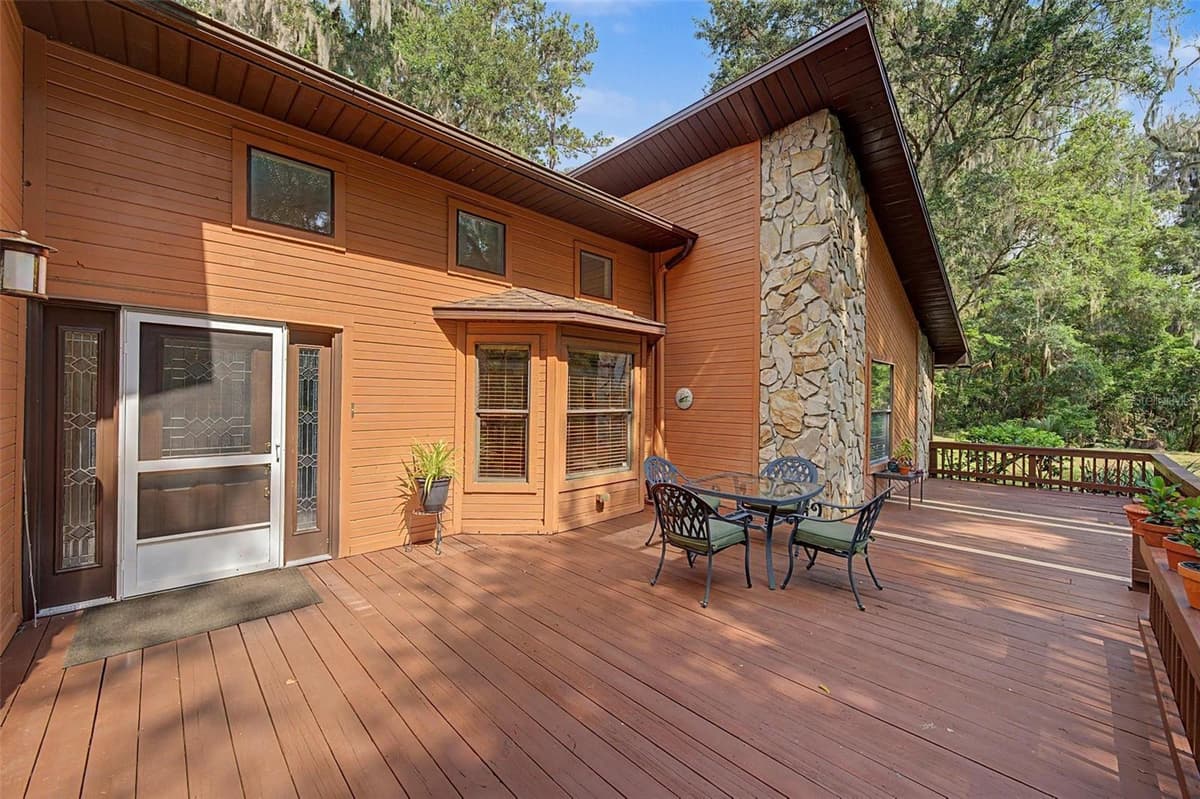 24075 WINDING CREEK DRIVE — photo 2 of 50