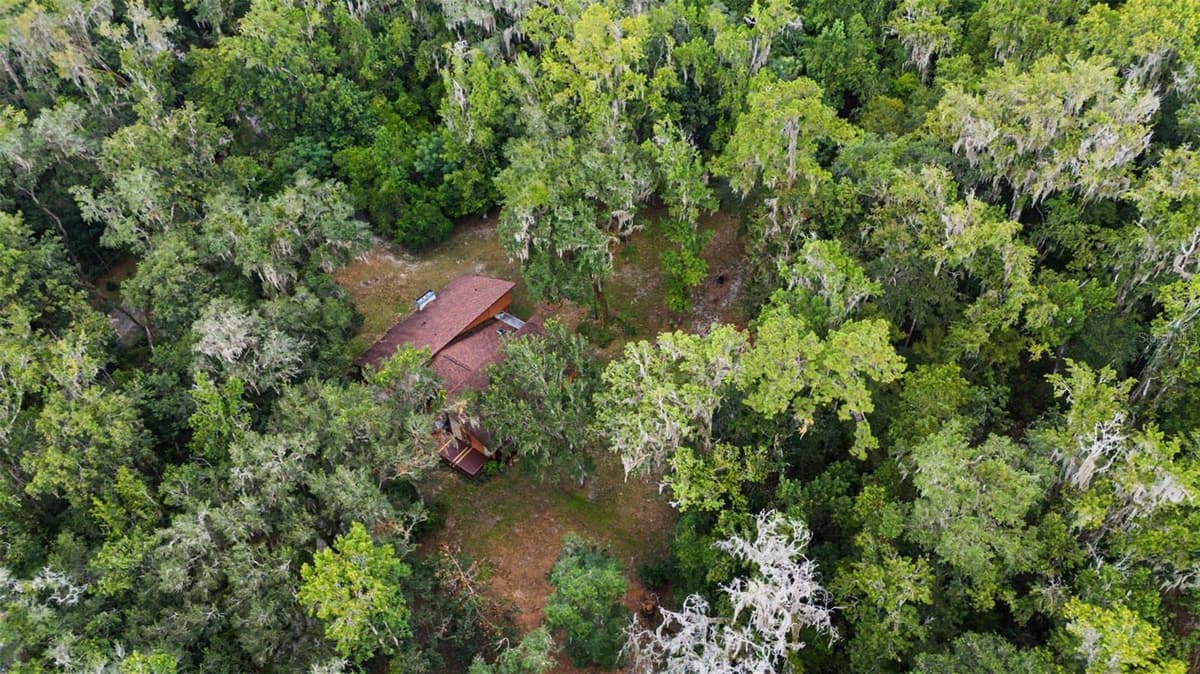24075 WINDING CREEK DRIVE — photo 43 of 50