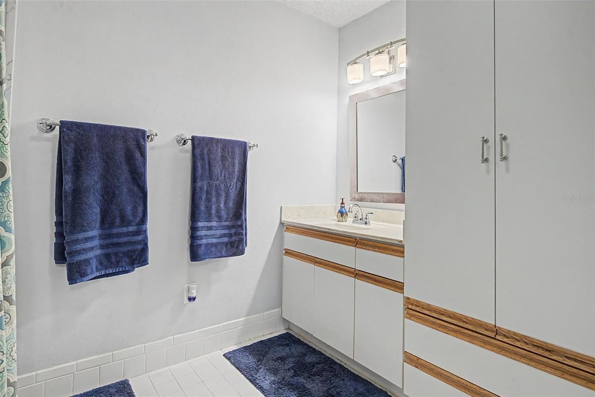 24075 WINDING CREEK DRIVE — photo 30 of 50