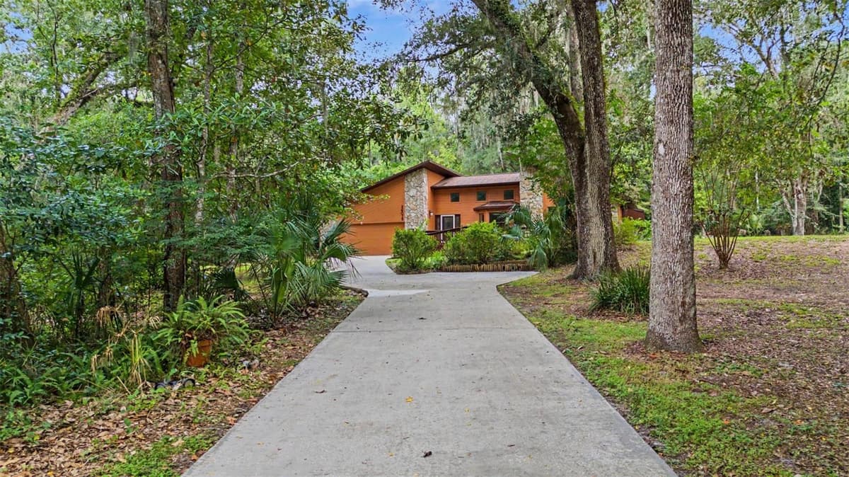 24075 WINDING CREEK DRIVE — photo 46 of 50