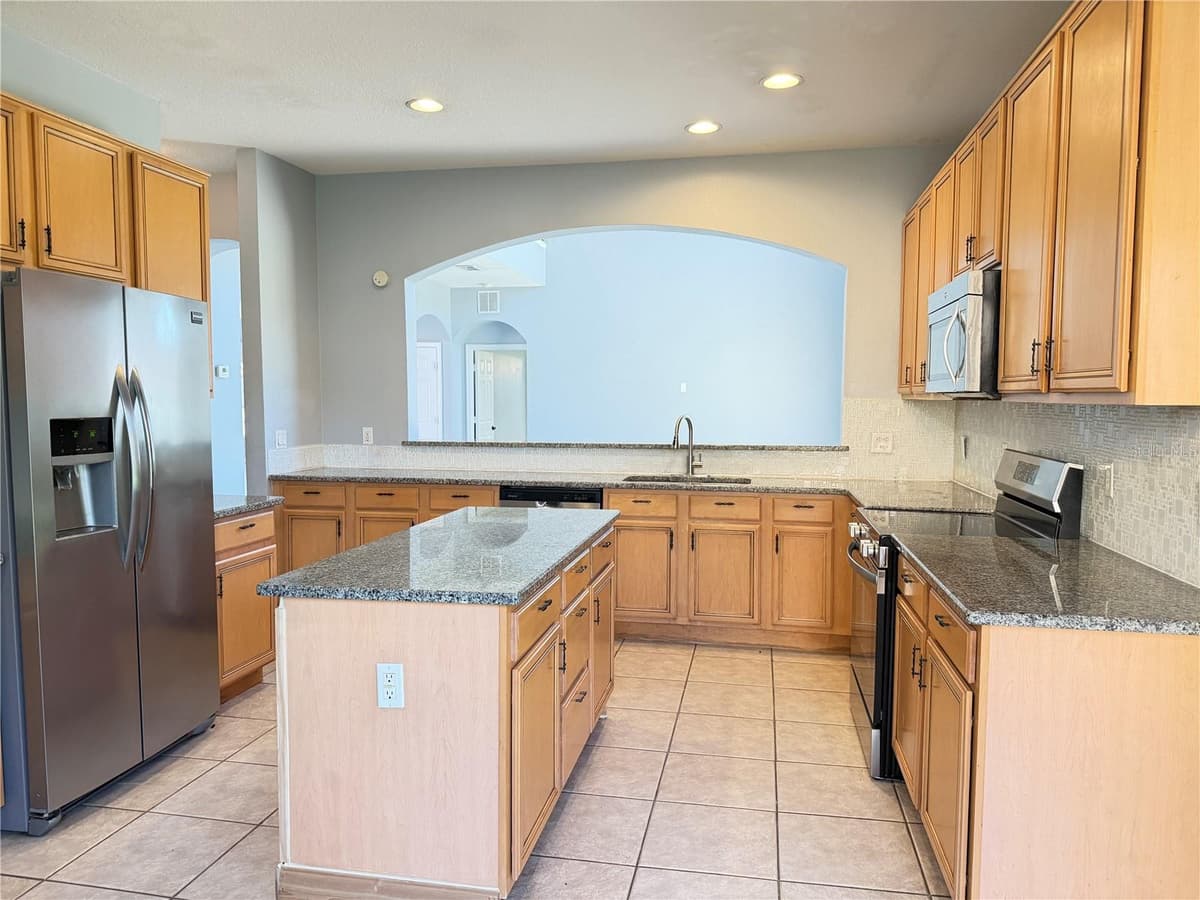 706 STRIHAL LOOP — photo 5 of 28
