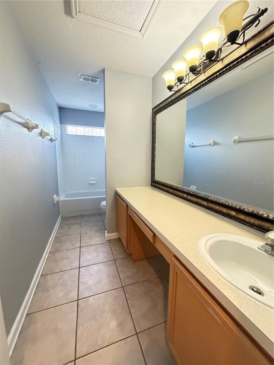 706 STRIHAL LOOP — photo 23 of 28