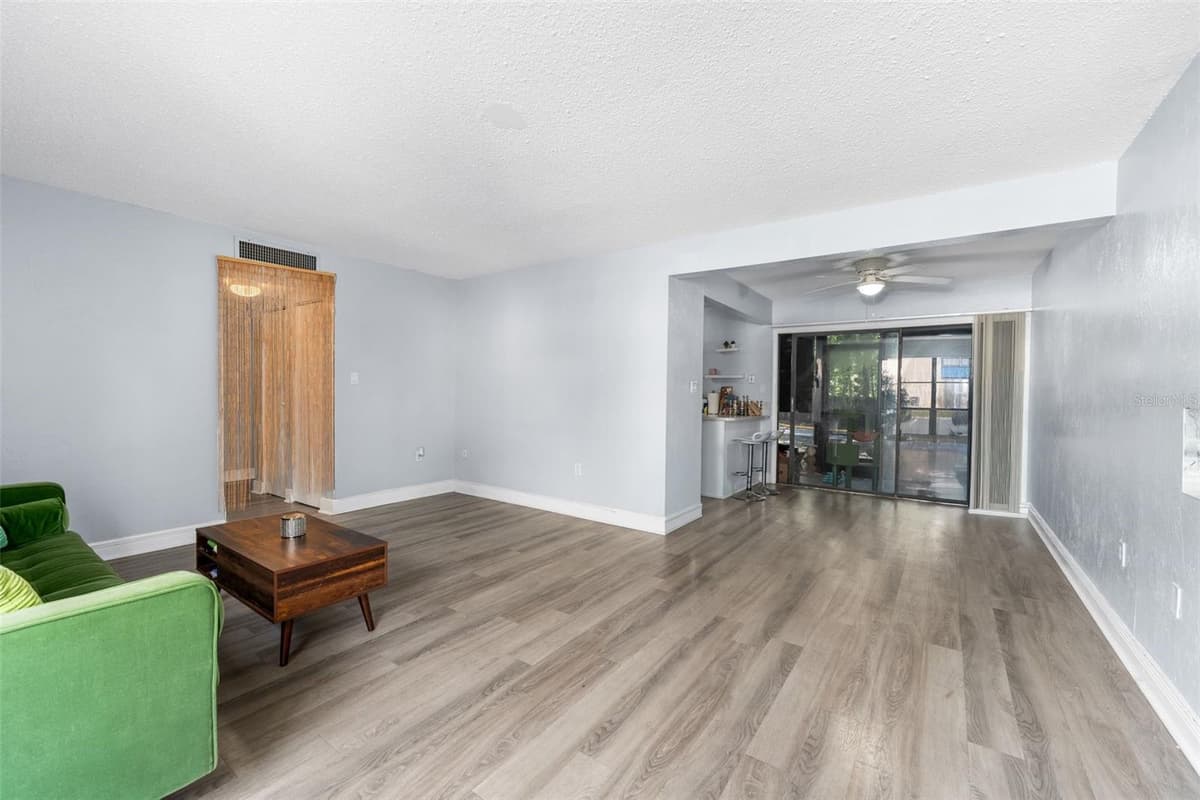 2811 ARCHER ROAD — photo 4 of 23