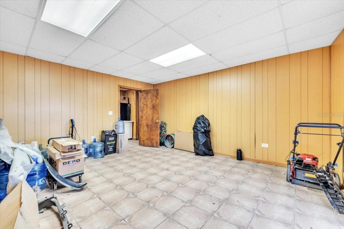 23415 JANICE AVENUE — photo 39 of 52
