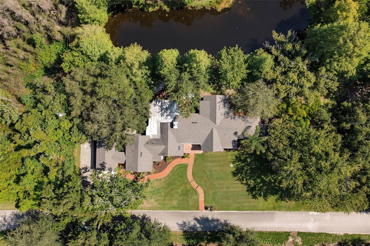 12085 SANDY SHORES DRIVE — photo 46 of 48
