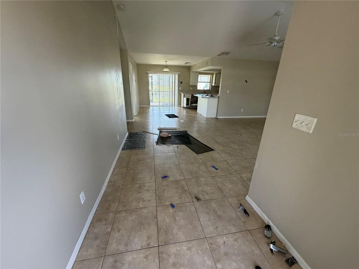 808 7TH TERRACE — photo 13 of 54