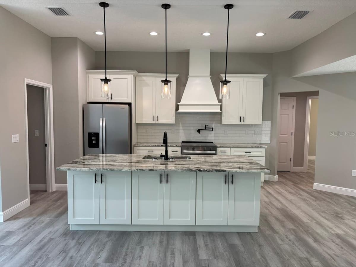 4844 MAVERICK COURT — photo 13 of 51