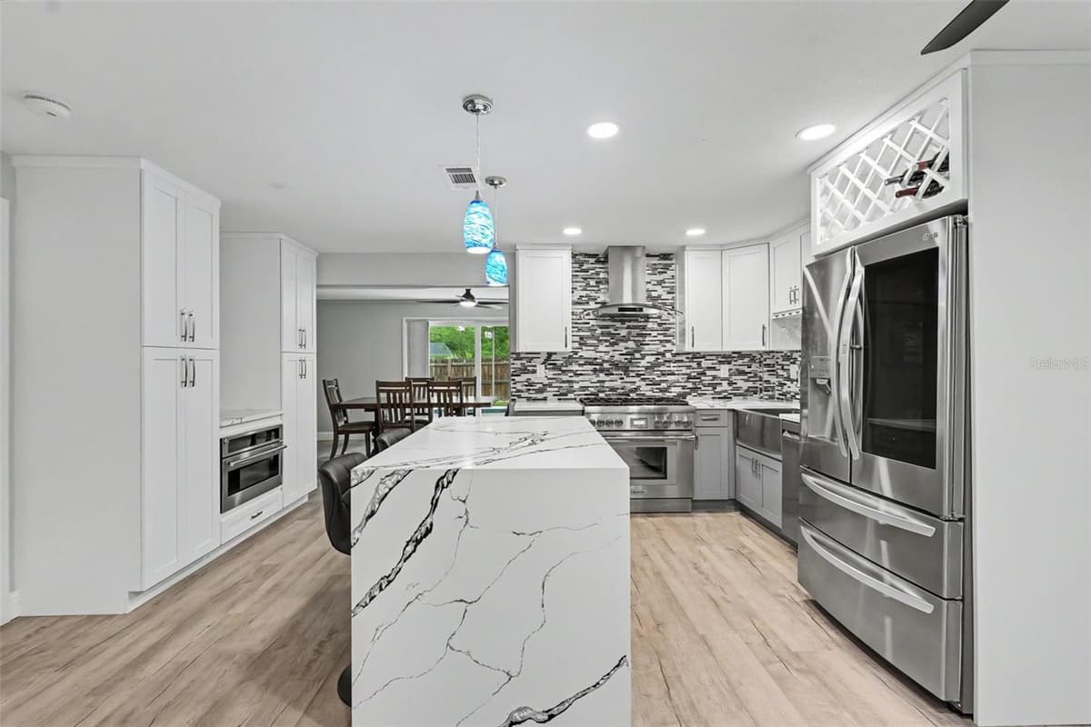 1340 WILLIAMS DRIVE — photo 10 of 43