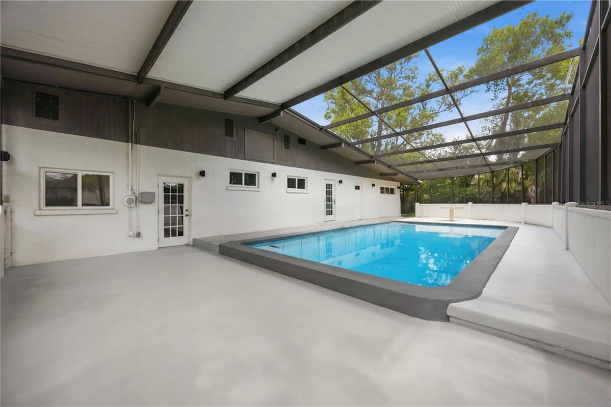 6704 WINTERSET GARDENS ROAD — photo 49 of 65