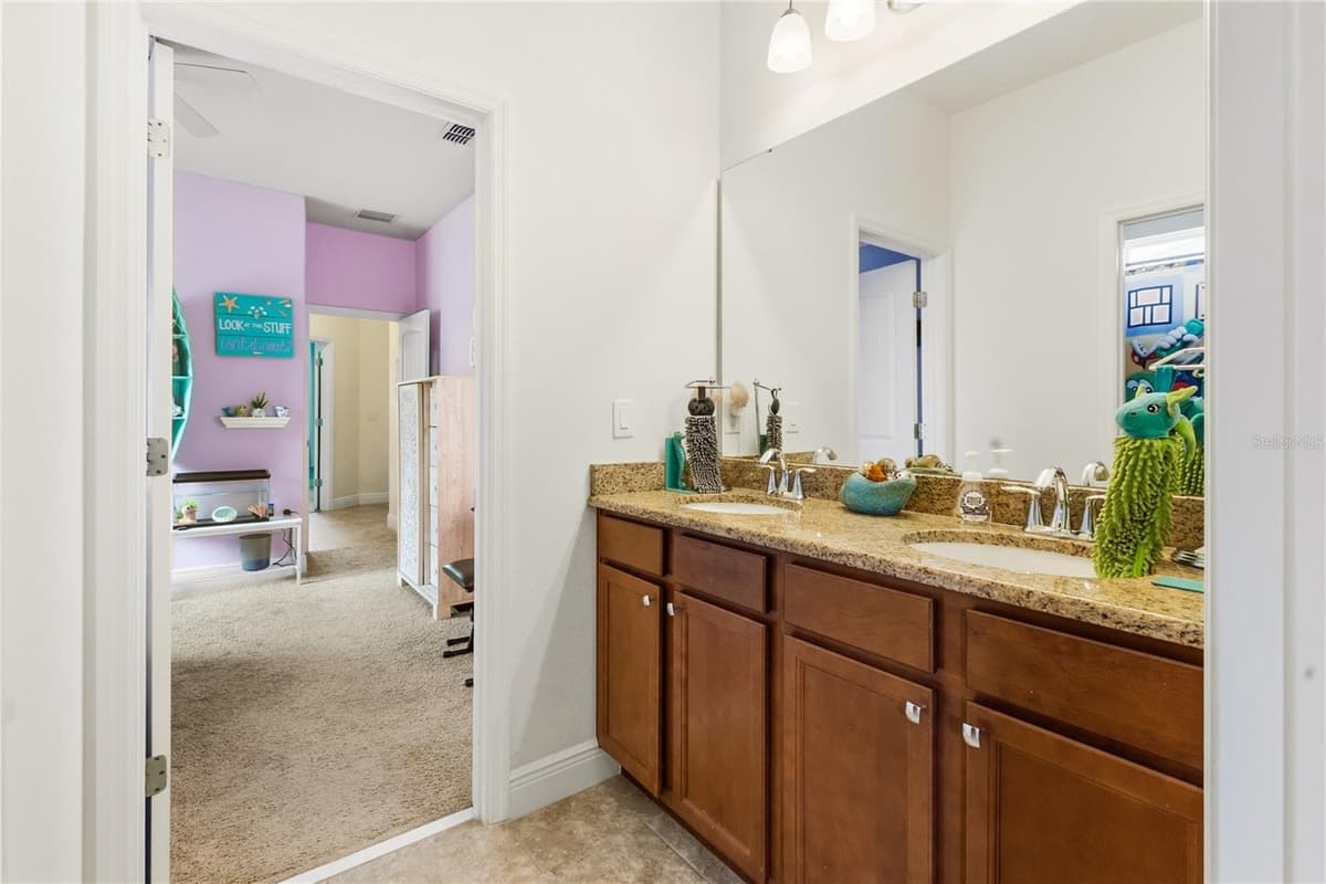 433 AMETHYST AVENUE — photo 45 of 77
