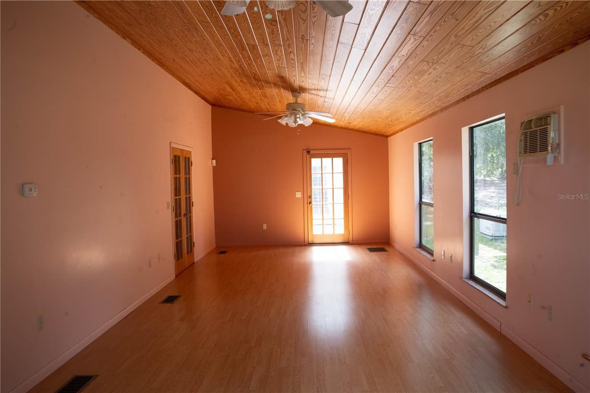 122 COWPEN LANE — photo 49 of 58
