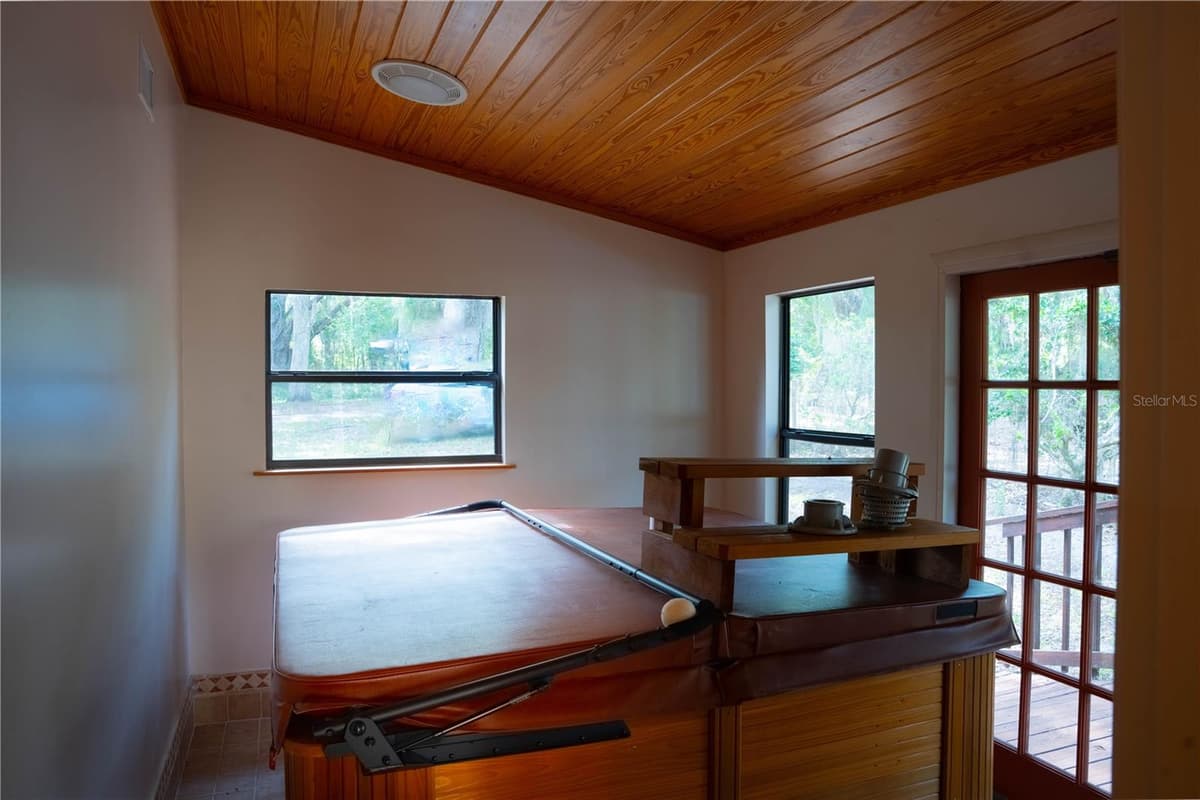 122 COWPEN LANE — photo 30 of 58