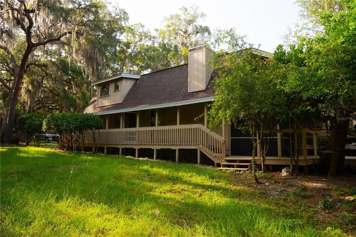 122 COWPEN LANE — photo 9 of 58